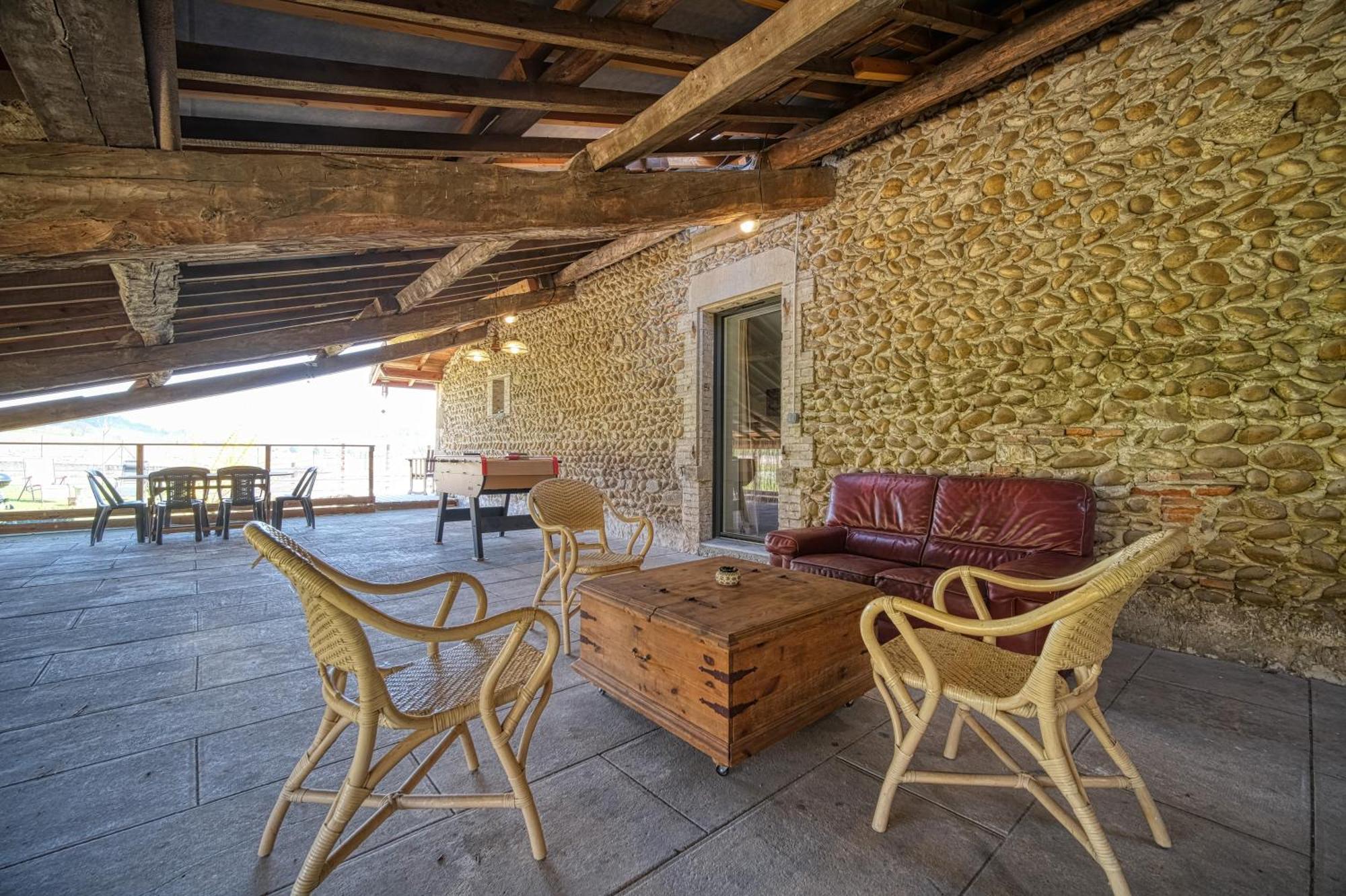 Maison Michonieres - Gite 3 Etoiles - 8 Personnes Miribel  Экстерьер фото