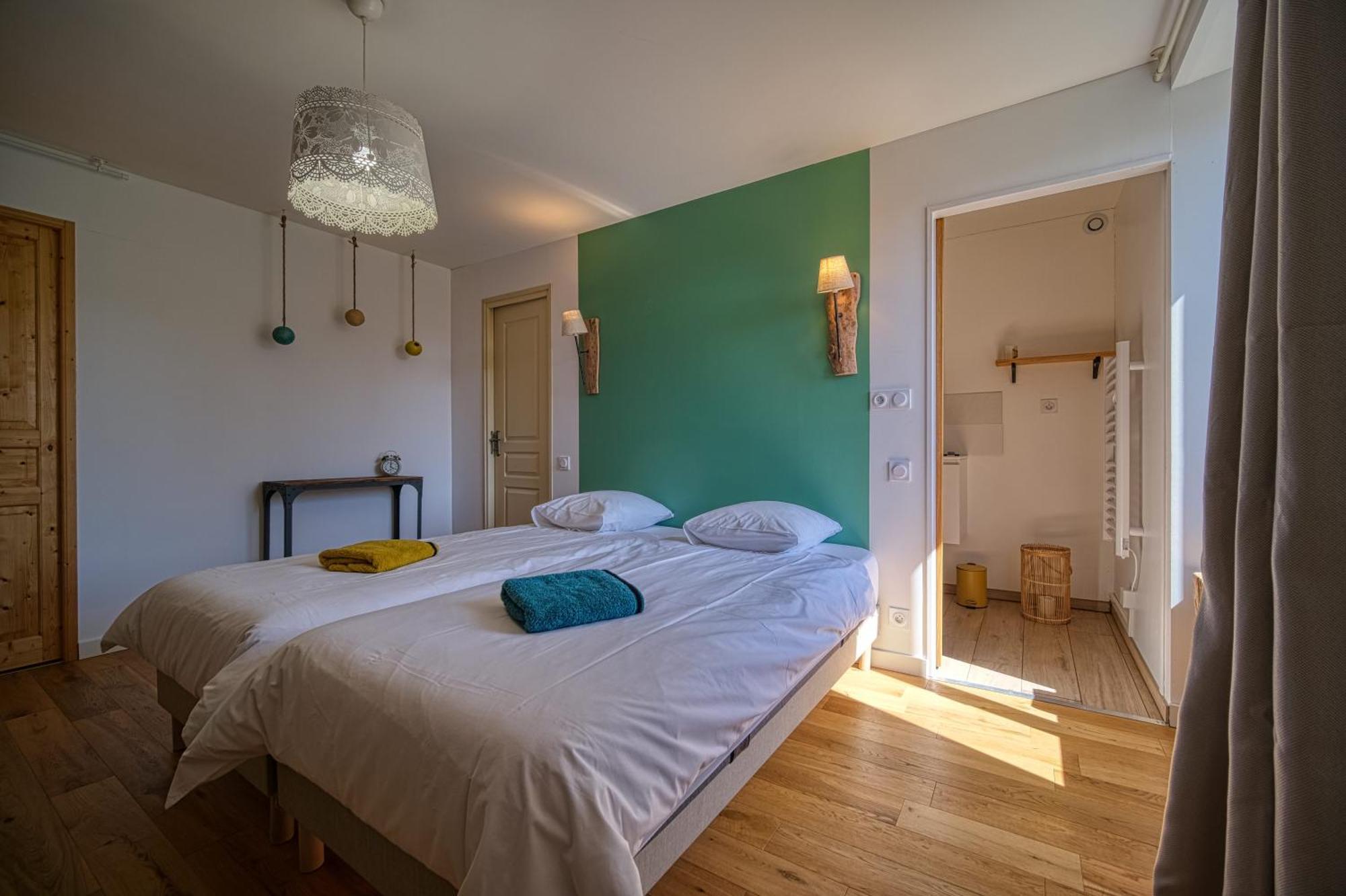 Maison Michonieres - Gite 3 Etoiles - 8 Personnes Miribel  Экстерьер фото